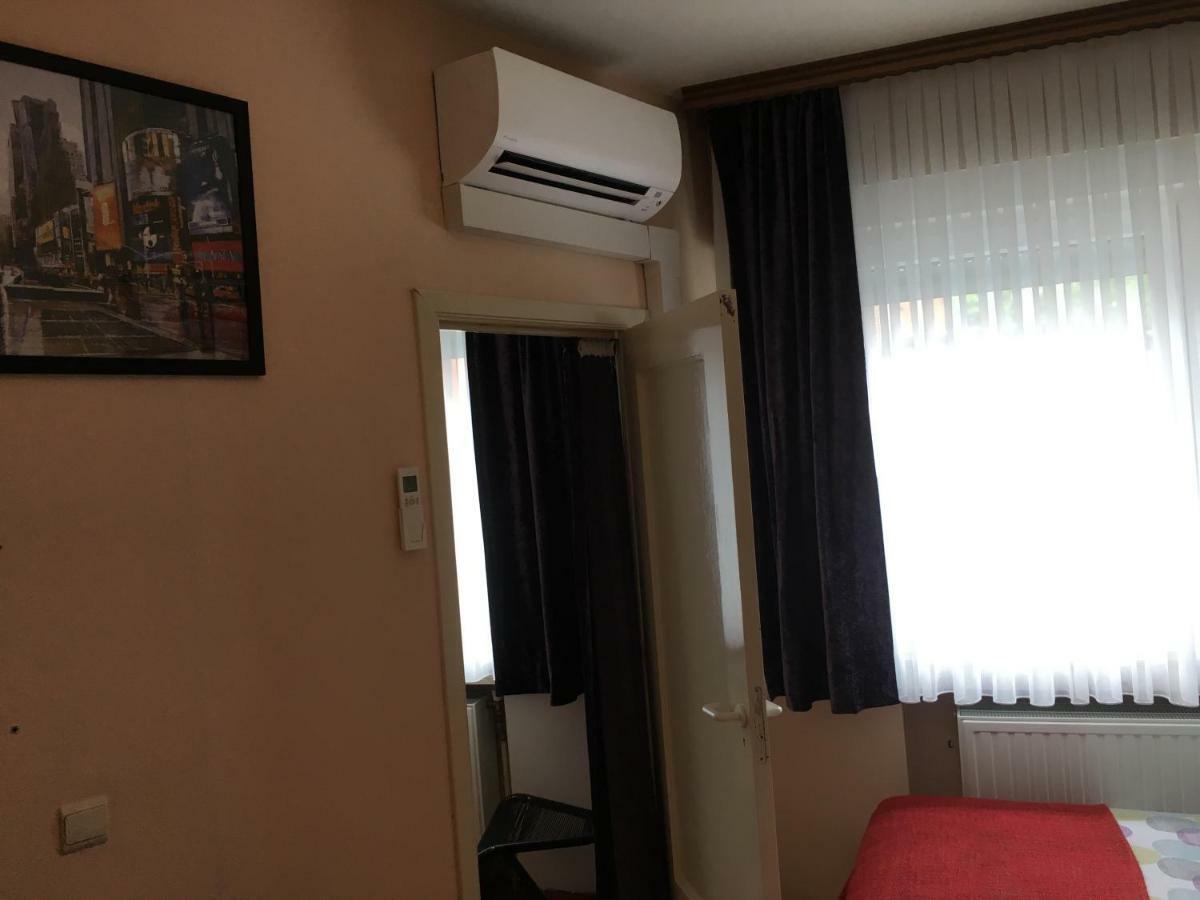 One-Bedroom Apartment Near Atomium Βρυξέλλες Εξωτερικό φωτογραφία